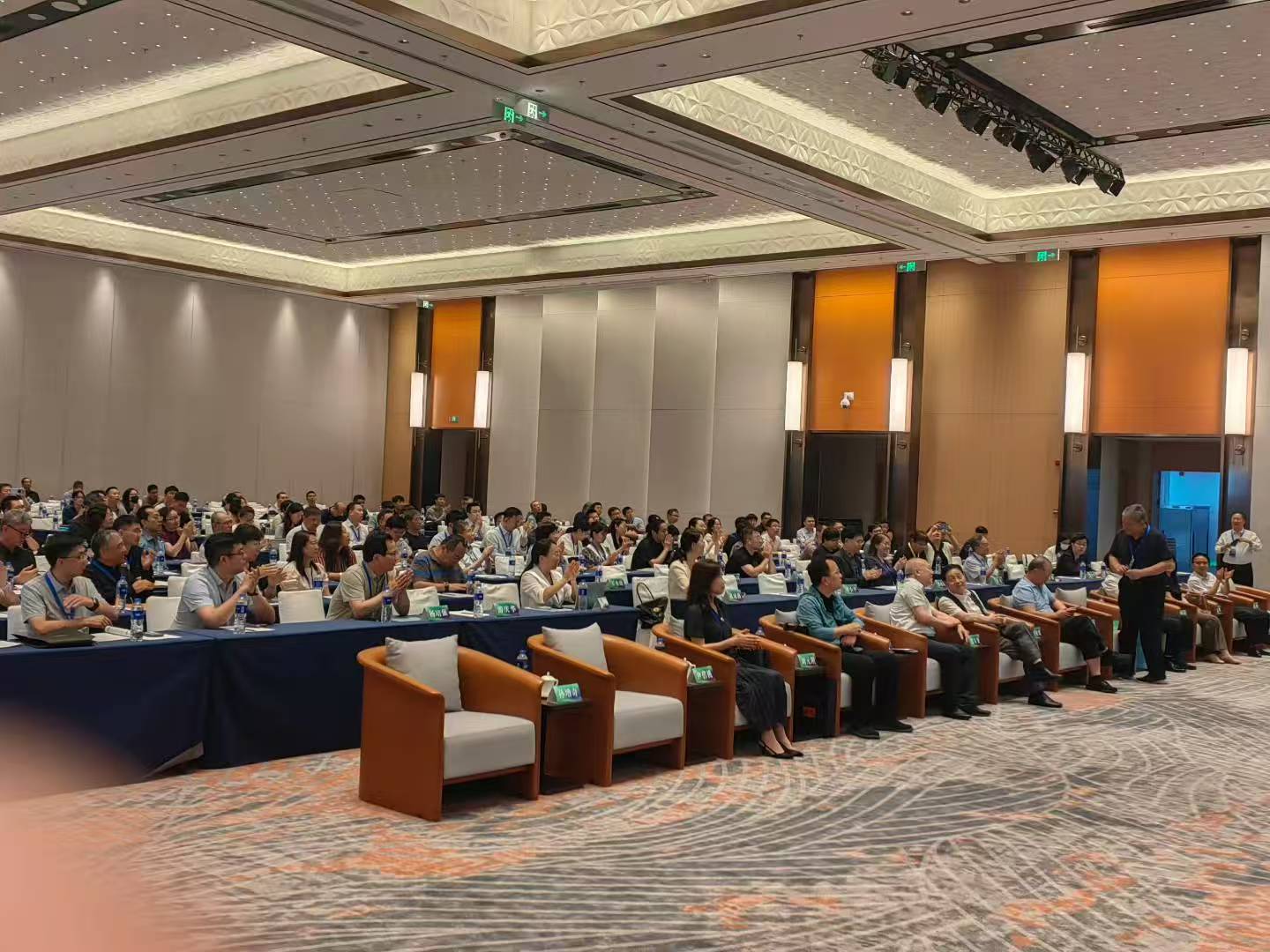 2025年新澳门原料大全